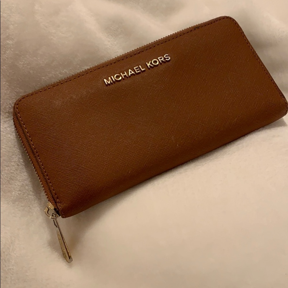 Michael Kors Jet Set Wallet